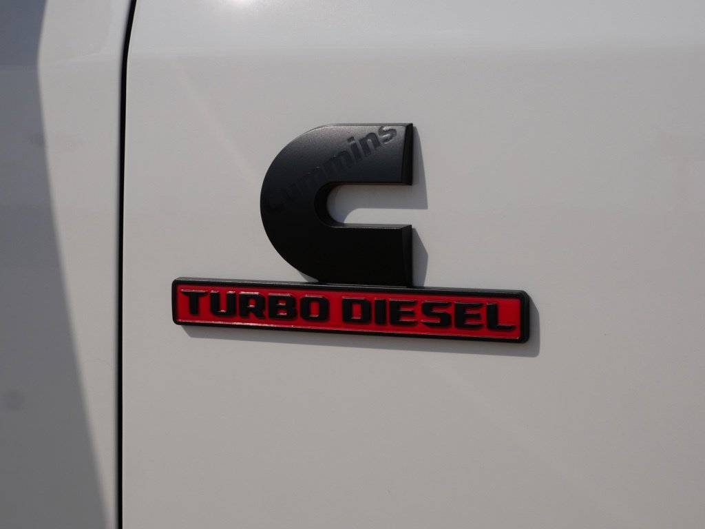 Used 2026 RAM 2500 Laramie w/ Night Edition AWD/4WD image 8