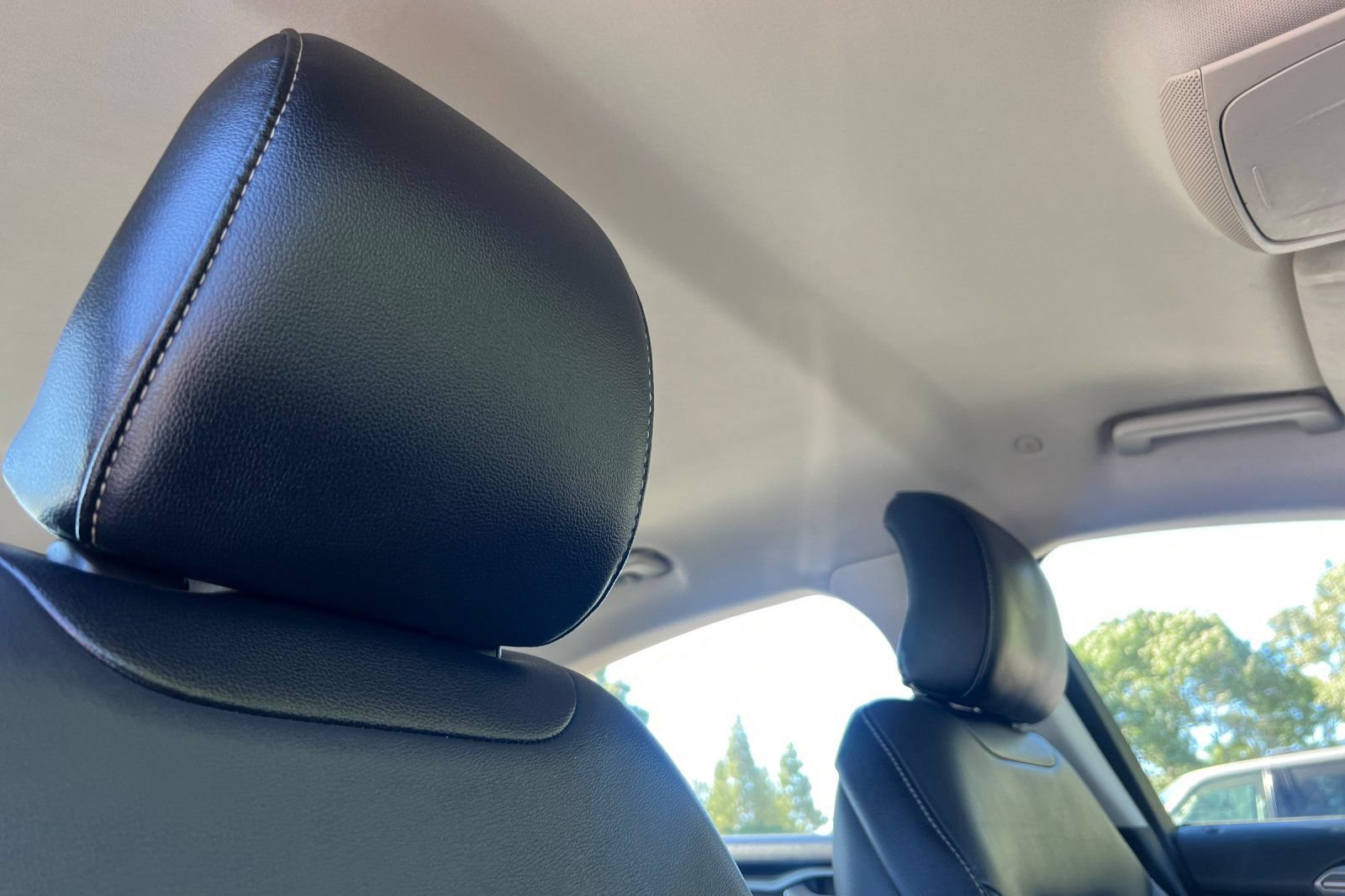 Certified 2018 Ford Fusion Energi SE FWD image 17