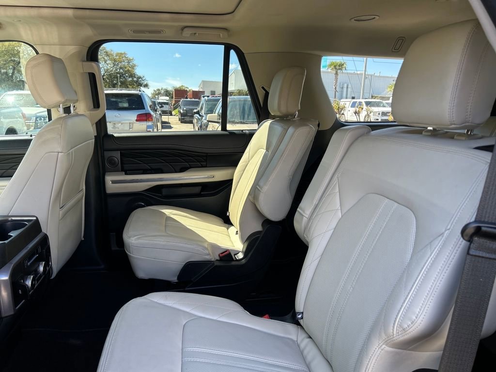 Certified 2021 Ford Expedition Platinum image 14