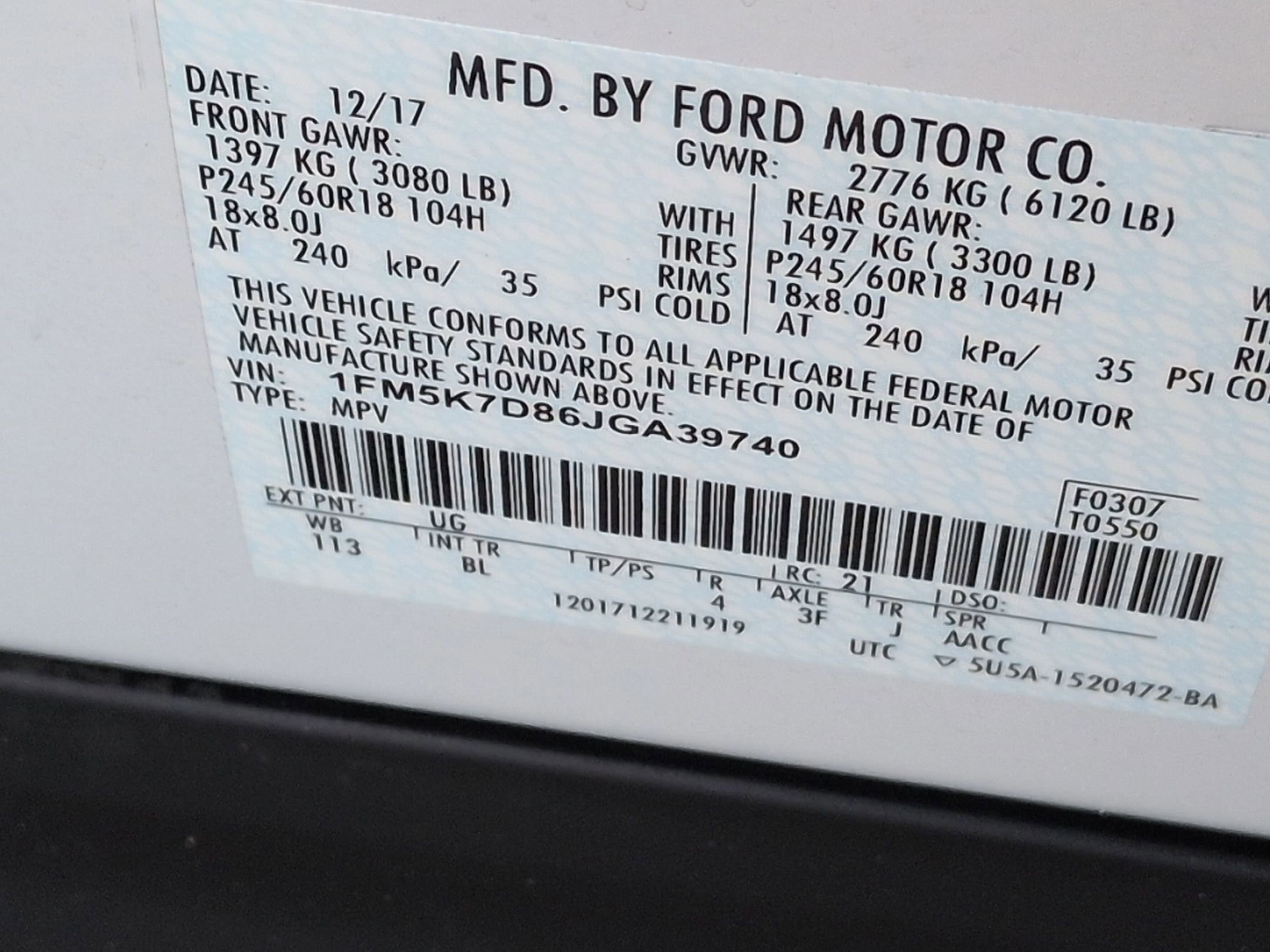 Certified 2018 Ford Explorer XLT w/ Equipment Group 202A image 37