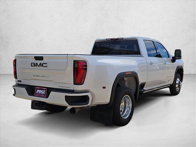 Used 2024 GMC Sierra 3500 Denali Ultimate image 3