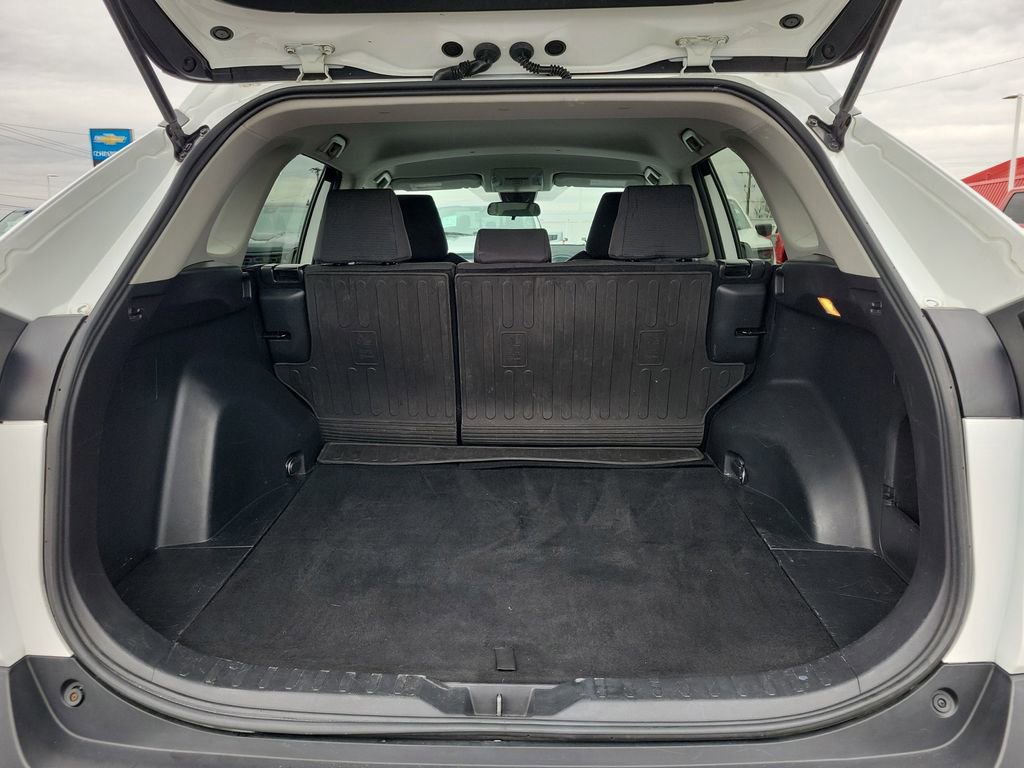 Used 2020 Toyota RAV4 LE w/ All Weather Liner Package image 10