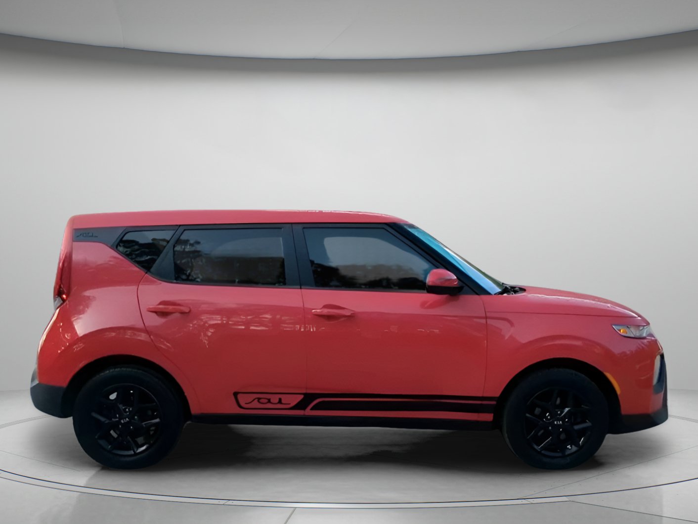 Used 2020 Kia Soul S FWD image 32