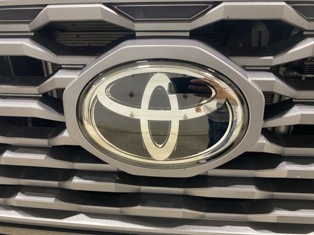Used 2023 Toyota Tacoma TRD Off-Road AWD/4WD image 30