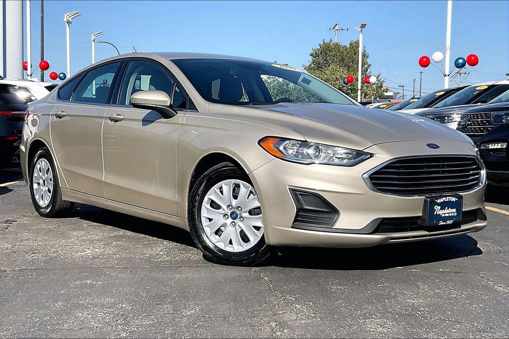 Certified 2019 Ford Fusion S FWD image 31