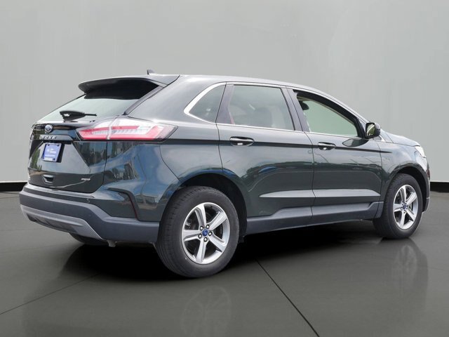 Certified 2022 Ford Edge SEL w/ Convenience Package AWD/4WD image 3