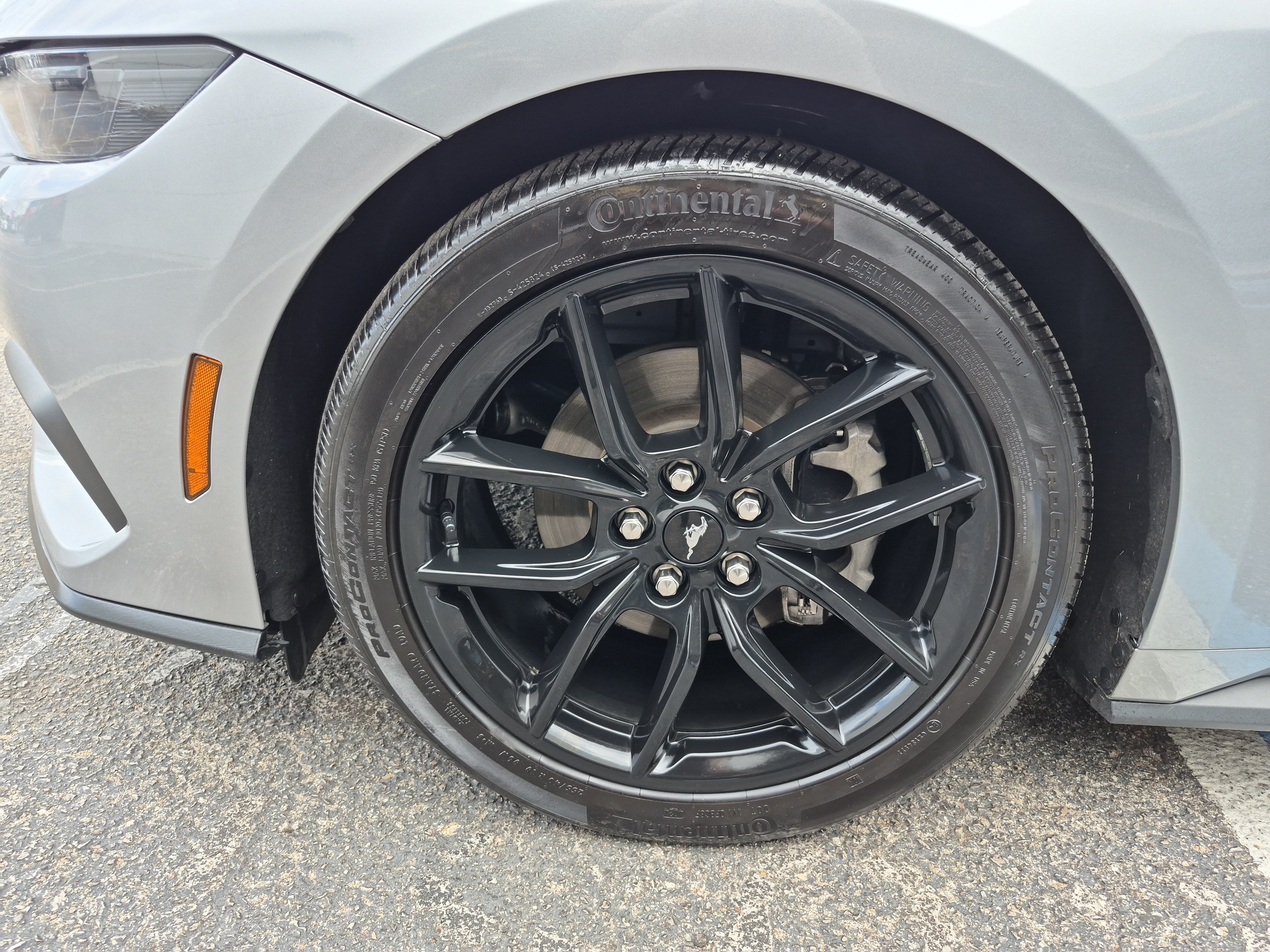 Certified 2025 Ford Mustang Coupe RWD image 8