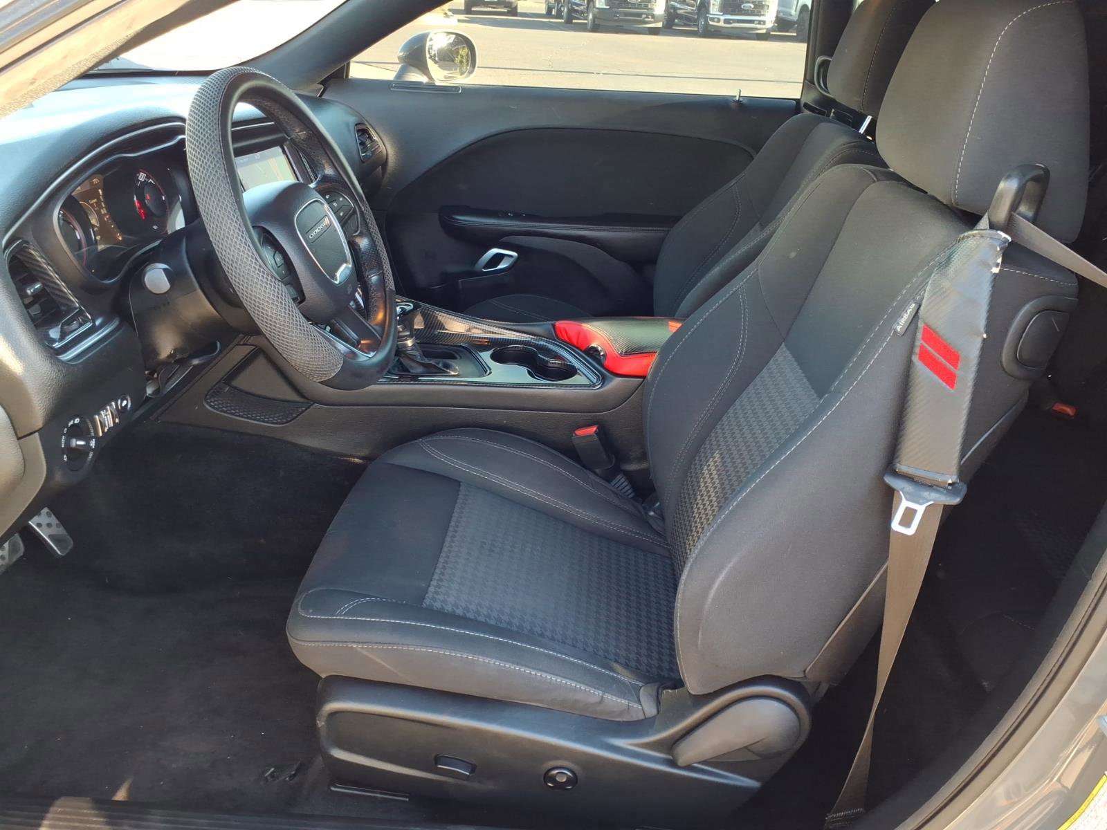 Used 2018 Dodge Challenger SXT w/ Blacktop Package image 13