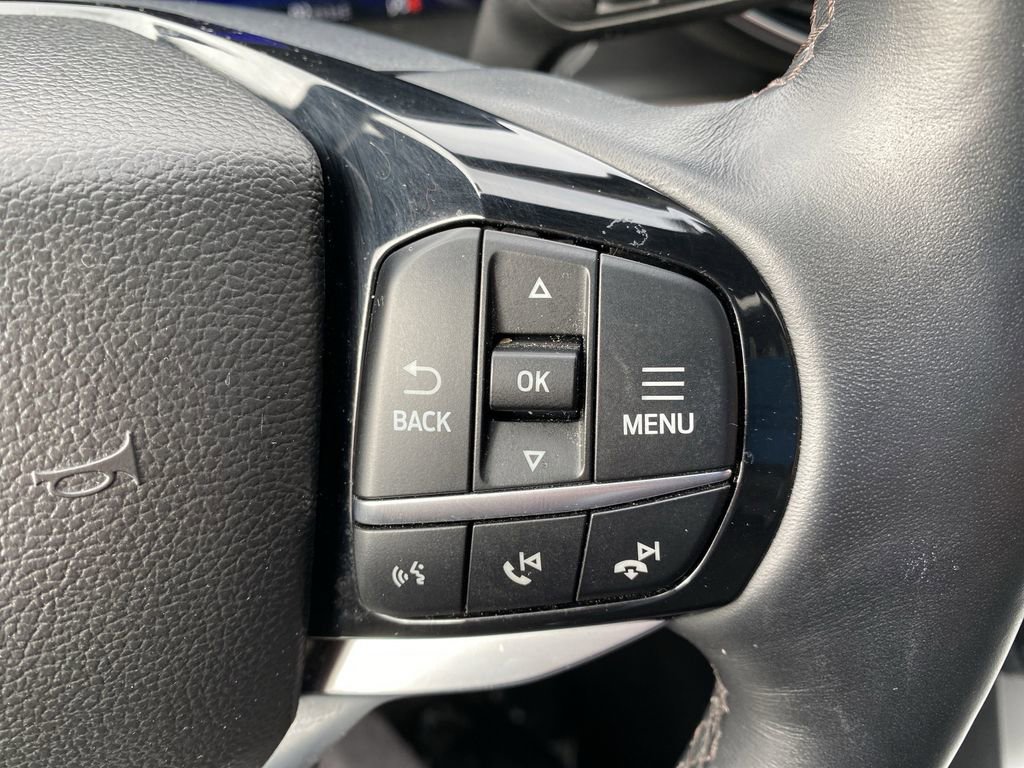 Certified 2023 Ford Explorer Platinum w/ Technology Package image 37