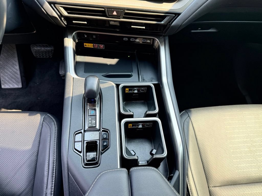 Used 2024 Lexus TX 350 AWD w/ Captains Chair Package image 16