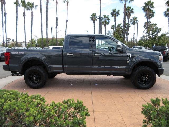 Certified 2021 Ford F350 Platinum w/ Tremor Off-Road Package AWD/4WD image 5