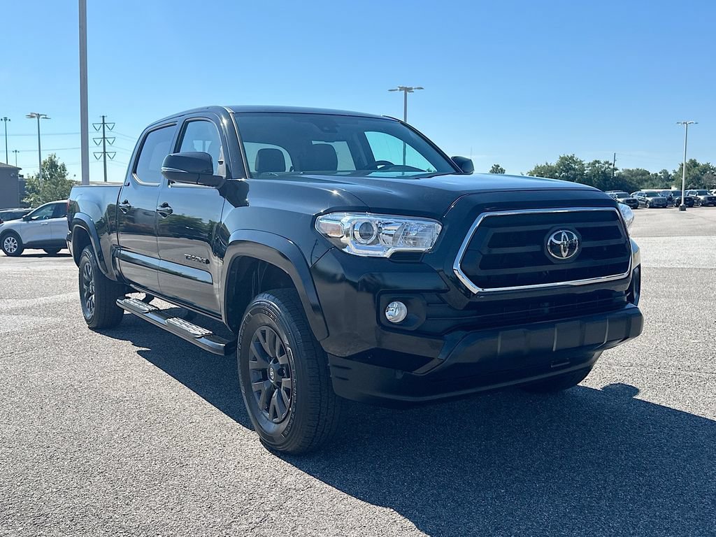 Used 2023 Toyota Tacoma SR5 w/ Technology Package AWD/4WD image 2