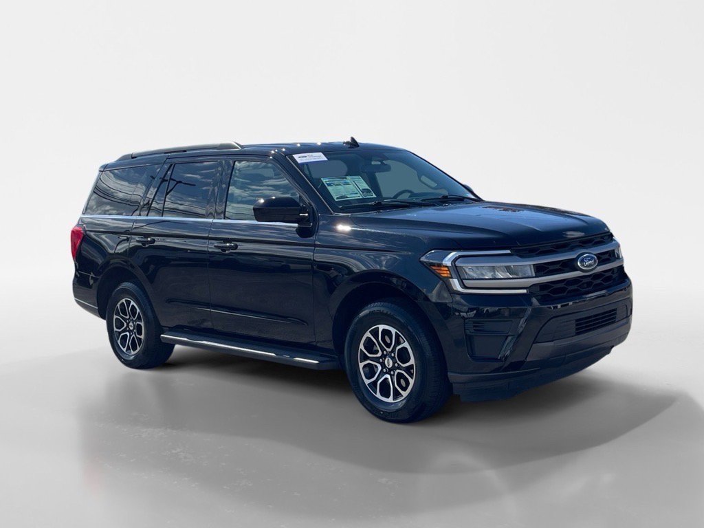 Certified 2024 Ford Expedition XLT image 8