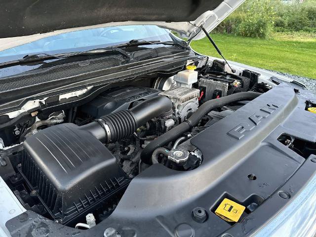 Used 2020 RAM 1500 Laramie w/ Off Road Group AWD/4WD image 21