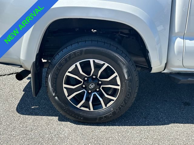 Used 2023 Toyota Tacoma TRD Sport AWD/4WD image 17