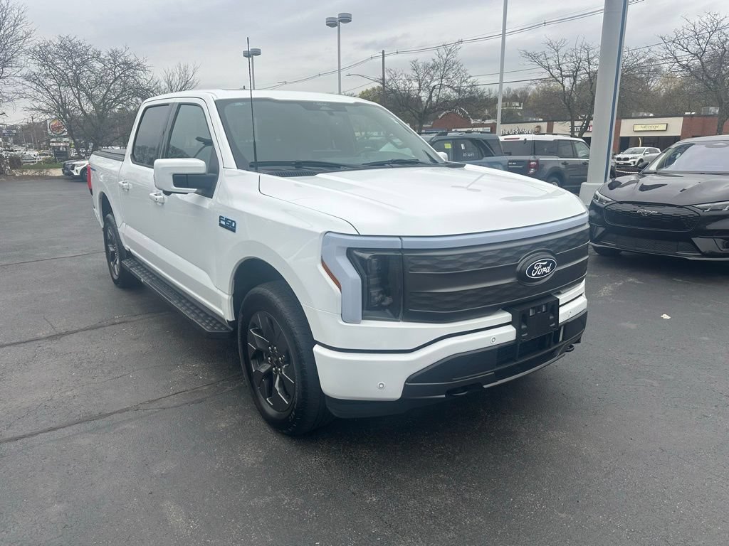 Certified 2025 Ford F150 Lightning Lariat AWD/4WD image 3