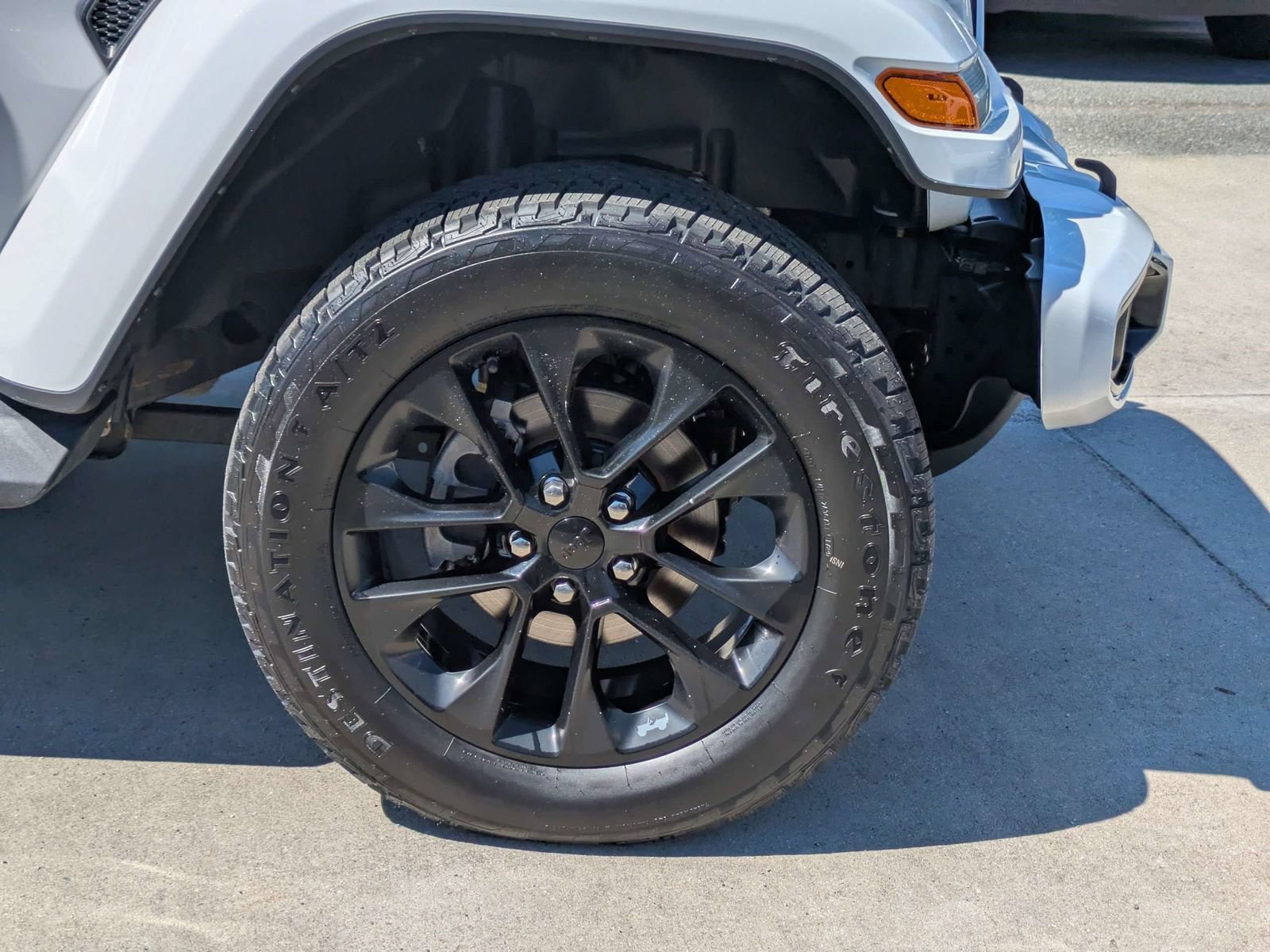 Used 2022 Jeep Gladiator Overland AWD/4WD image 6