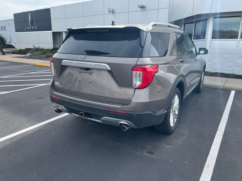 Certified 2021 Ford Explorer Limited w/ Hybrid Equipment Group 310A AWD/4WD image 7