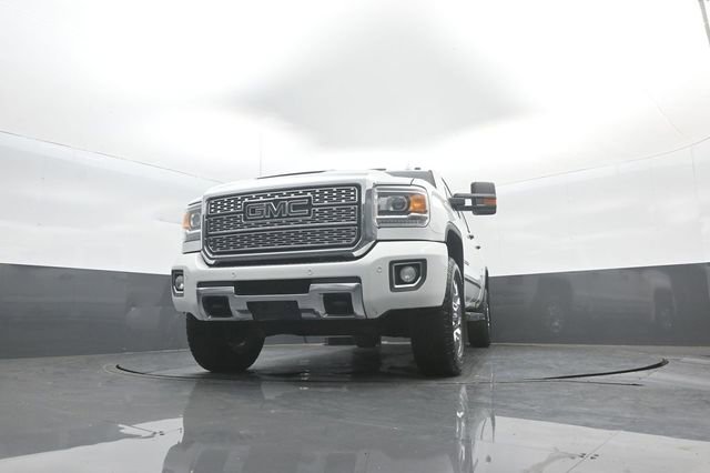 Used 2019 GMC Sierra 2500 Denali image 27