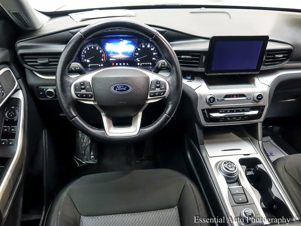 Certified 2022 Ford Explorer XLT image 15