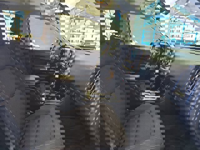 Used 2022 Chevrolet Colorado LT w/ LT Convenience Package image 17