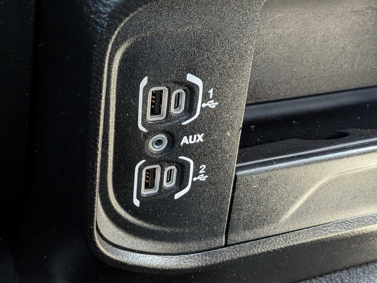 Used 2024 RAM 3500 Big Horn image 30