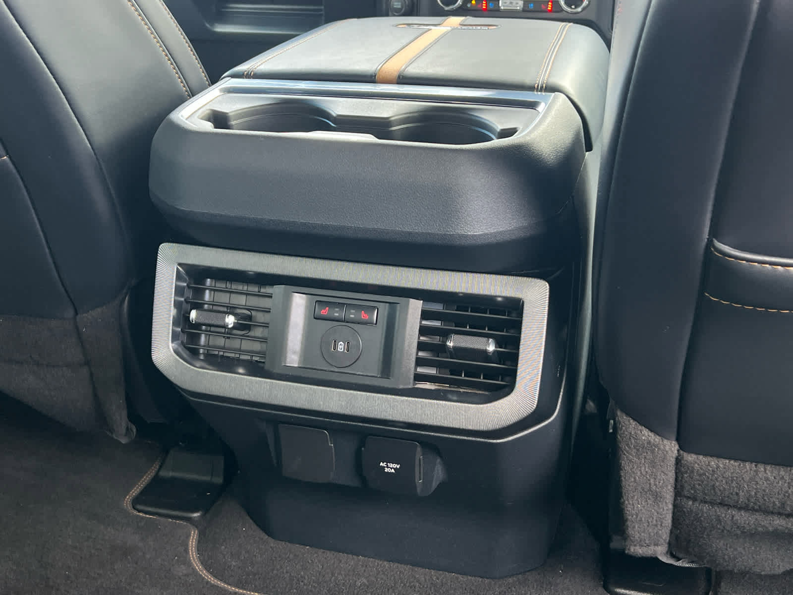 Certified 2024 Ford F250 Platinum image 23