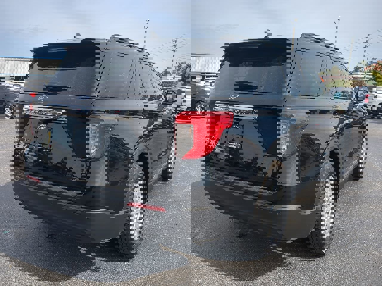 Certified 2024 Ford Explorer XLT image 5