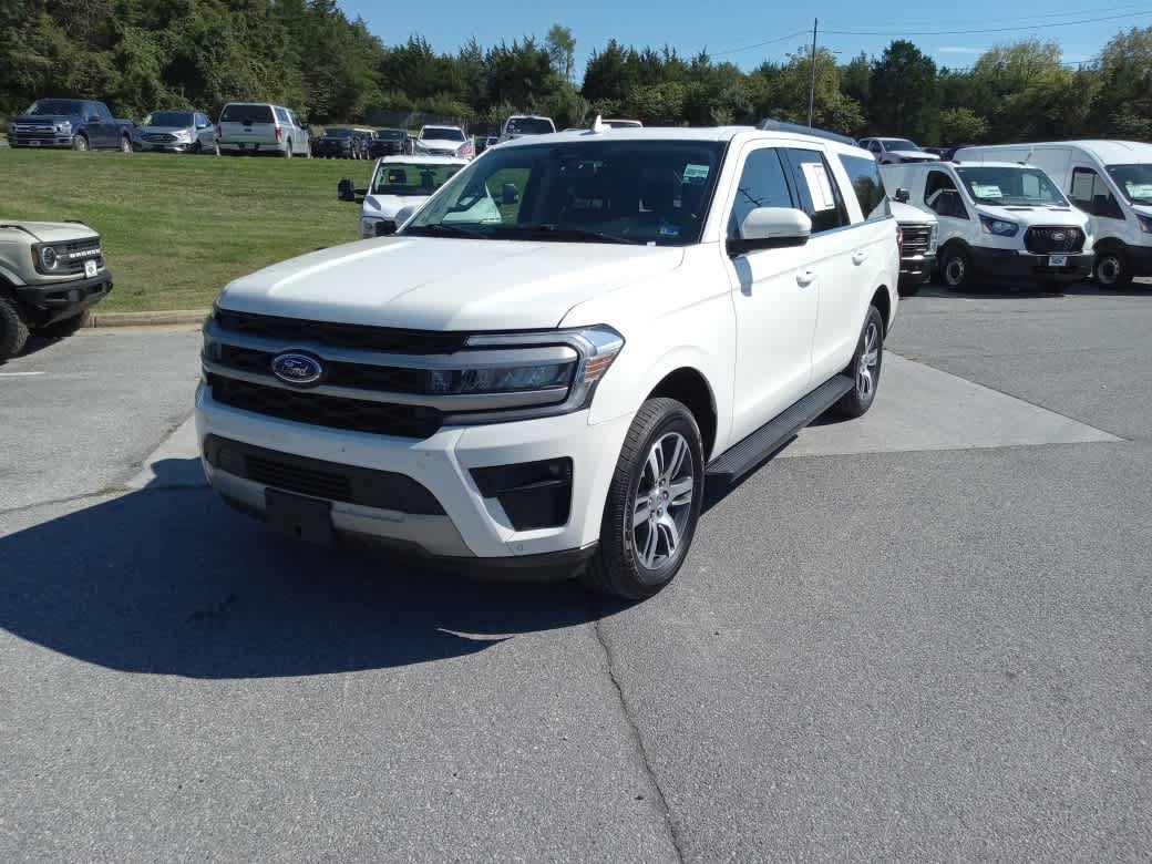 Certified 2024 Ford Expedition Max XLT AWD/4WD image 3