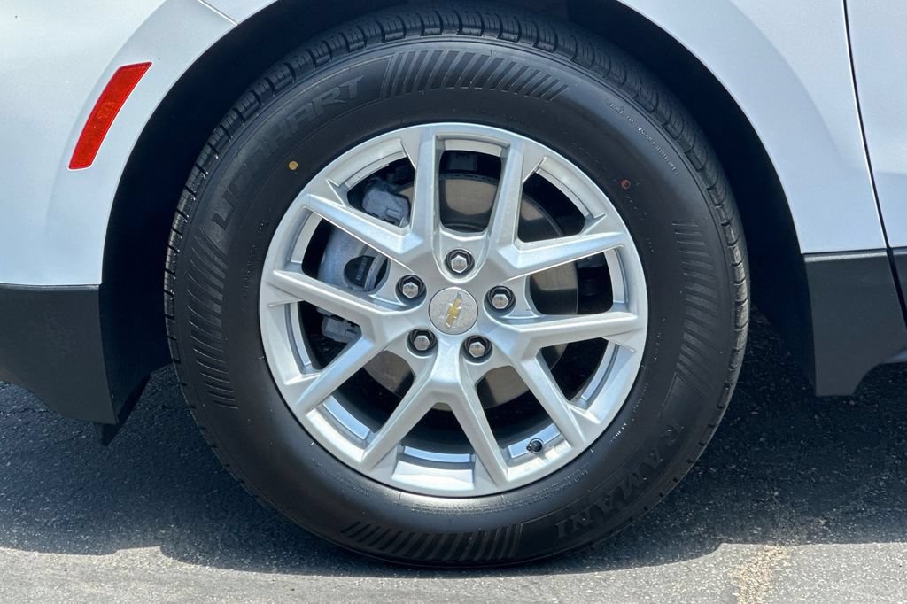 Used 2022 Chevrolet Equinox LT FWD image 30