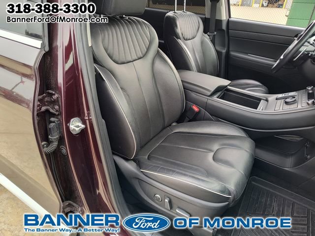 Used 2023 Hyundai Palisade Limited w/ Cargo Package image 24