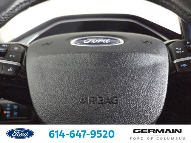 Certified 2024 Ford Escape Platinum AWD/4WD image 25