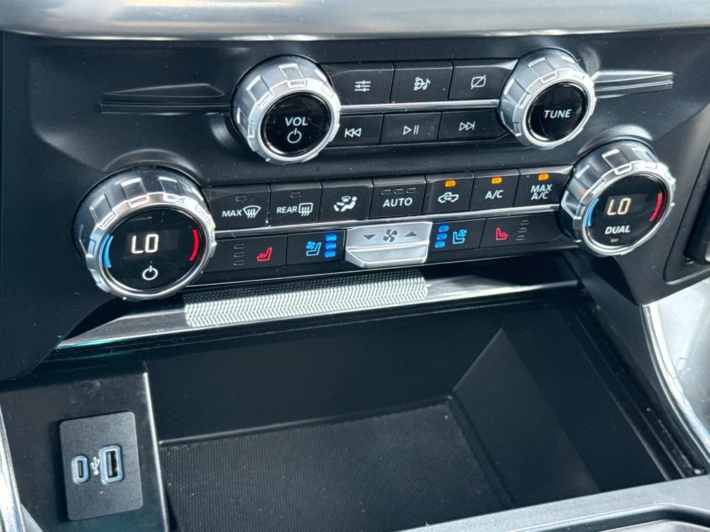 Certified 2021 Ford F150 Lariat RWD image 22