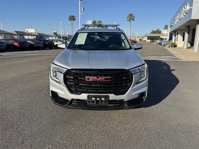 Used 2022 GMC Terrain SLE w/ Driver Convenience Package image 7
