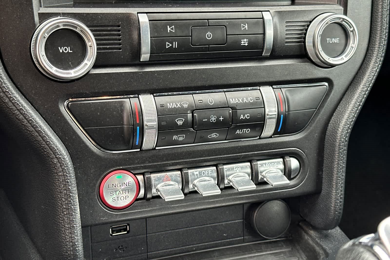 Certified 2022 Ford Mustang Coupe w/ Equipment Group 101A image 20