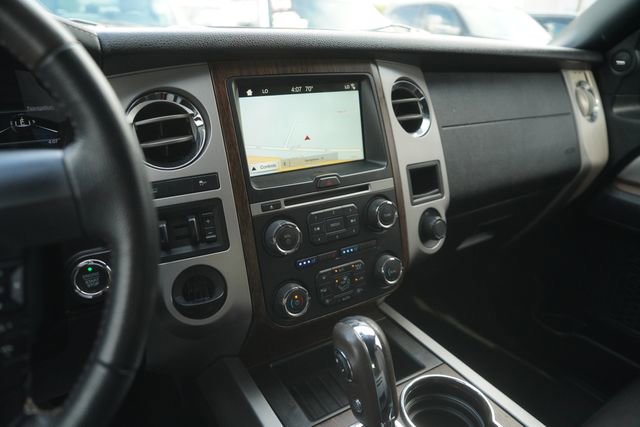 Certified 2017 Ford Expedition EL King Ranch RWD image 29