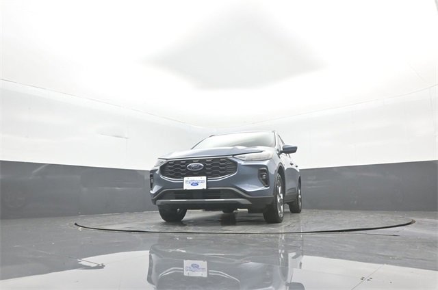 Certified 2025 Ford Escape ST-Line Elite image 29