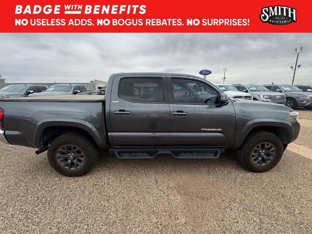 Used 2022 Toyota Tacoma SR5 RWD image 5