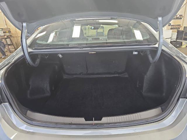 Used 2024 Chevrolet Malibu LS FWD image 12