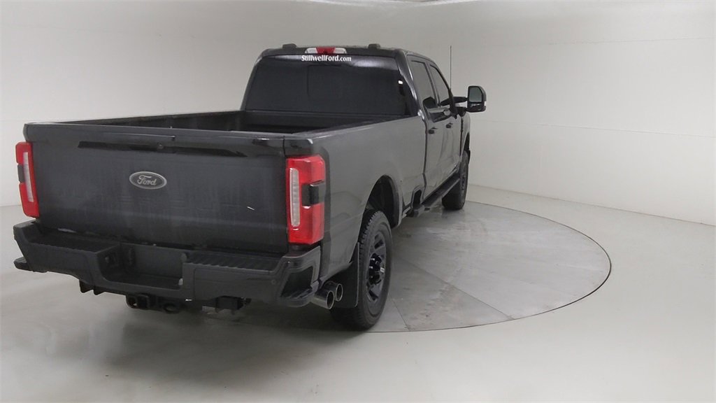 Certified 2023 Ford F250 Lariat w/ Lariat Ultimate Package image 16