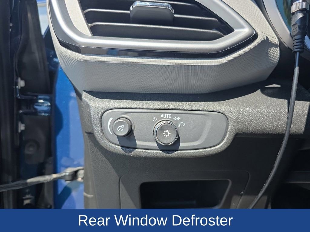 Used 2021 Chevrolet TrailBlazer LS image 17