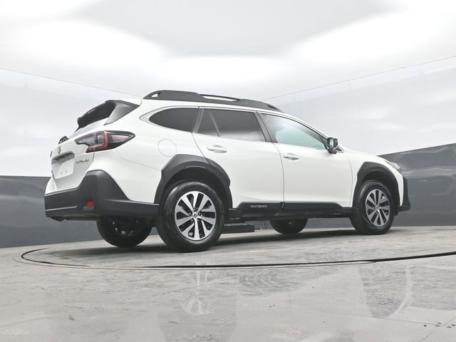 Used 2025 Subaru Outback Premium AWD/4WD image 20