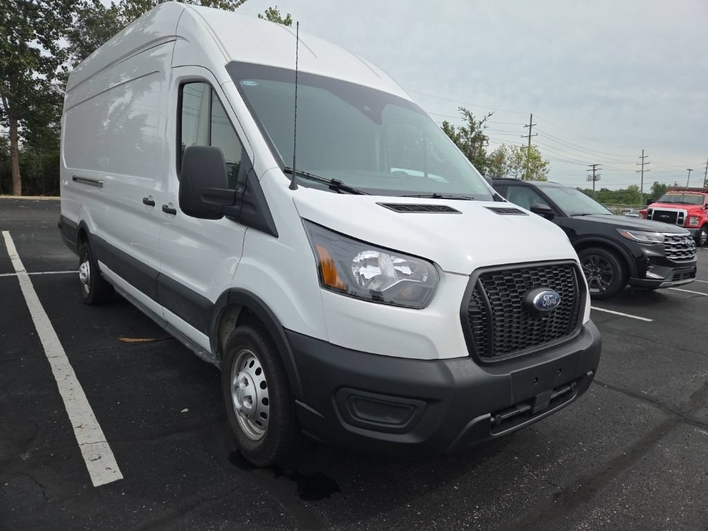 Certified 2025 Ford Transit 250 148 High Roof Extended AWD image 3