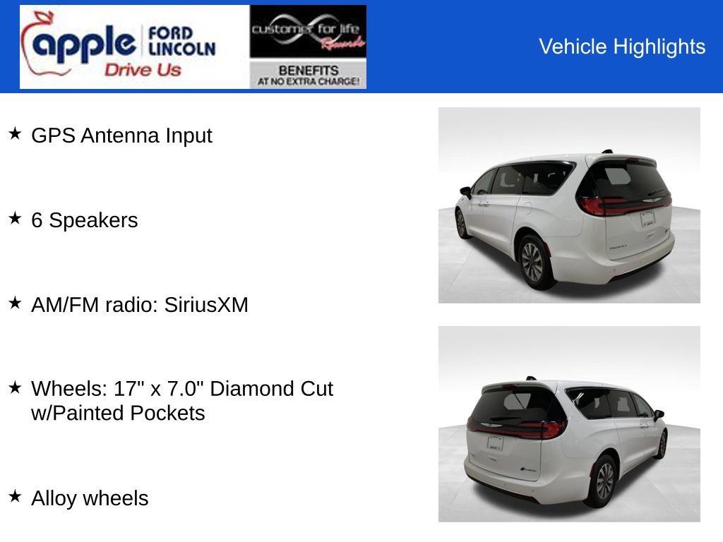 Used 2023 Chrysler Pacifica Touring-L image 11