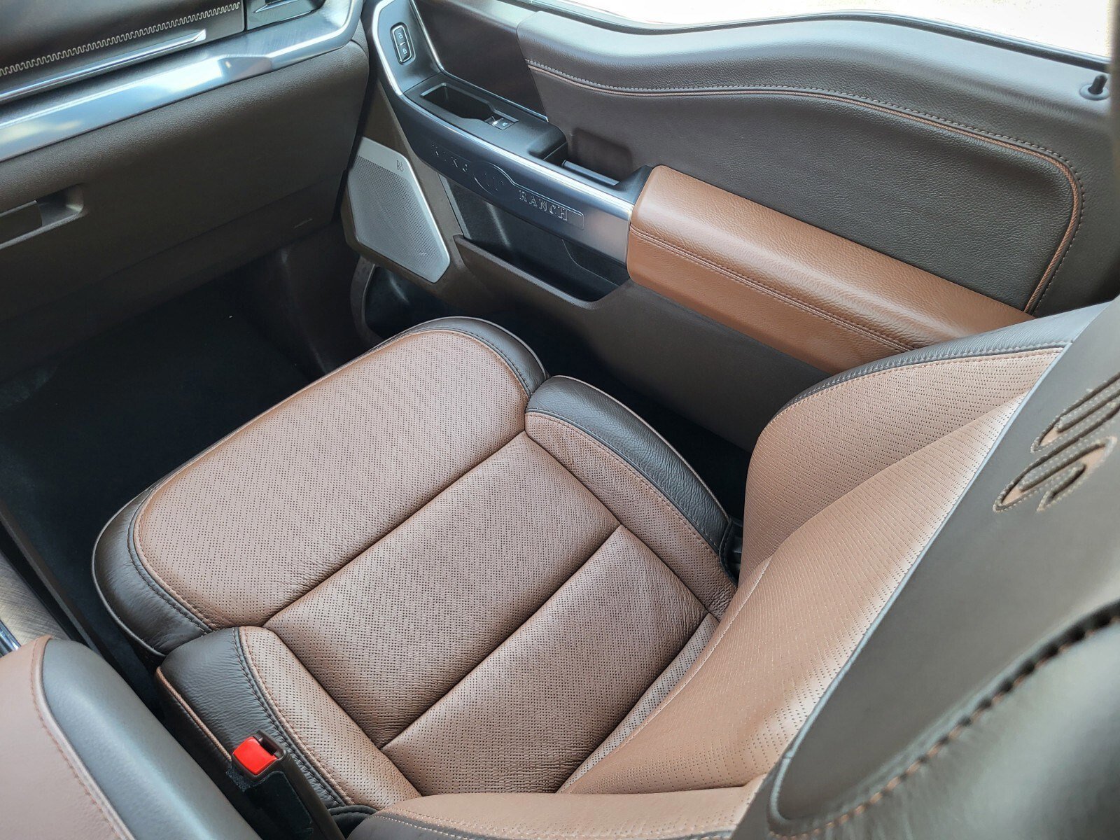 Certified 2025 Ford F150 King Ranch w/ FX4 Off-Road Package image 17