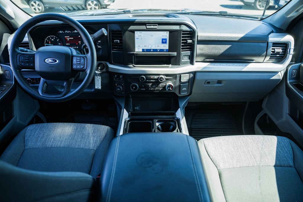 Certified 2025 Ford F350 XLT image 28