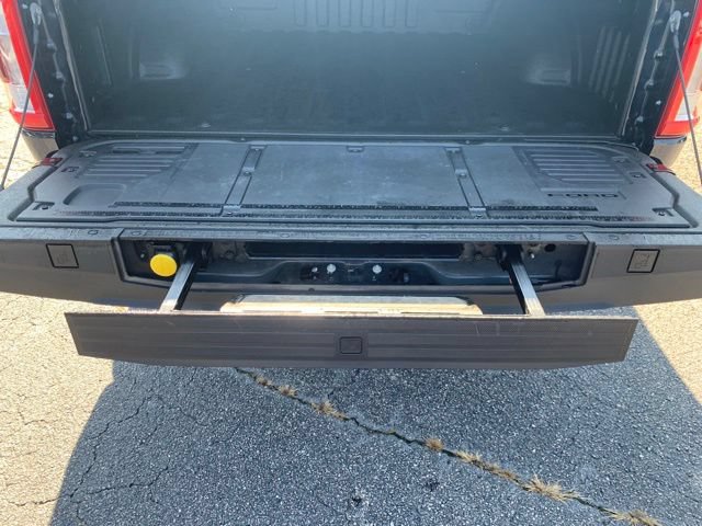 Certified 2023 Ford F150 King Ranch w/ Equipment Group 601A High AWD/4WD image 9