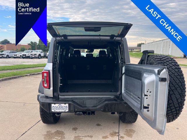 Certified 2023 Ford Bronco Badlands w/ Sasquatch Package AWD/4WD image 9