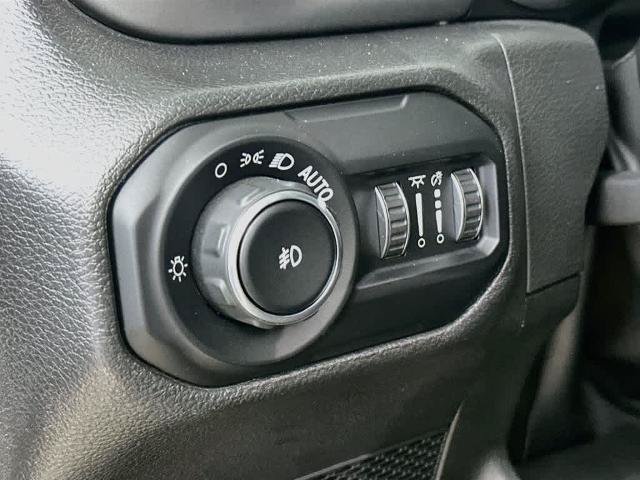 Used 2022 Jeep Wrangler Unlimited Sport AWD/4WD image 27