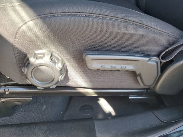 Used 2023 Jeep Gladiator Willys image 15